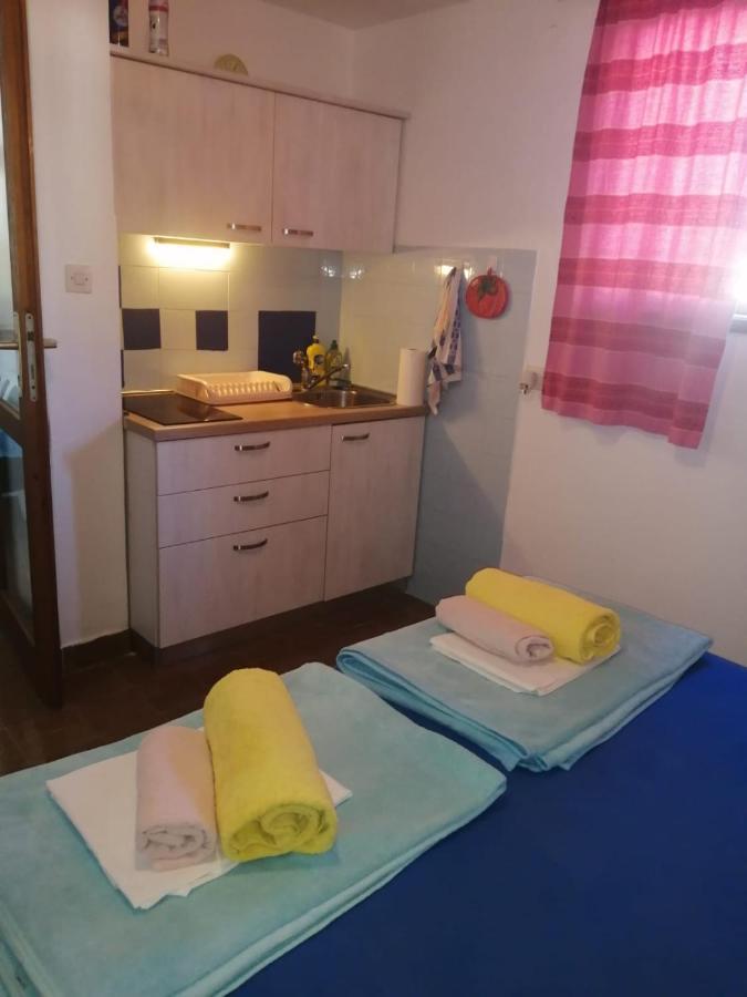 Apartmani Rosanda 2 Петрчане Экстерьер фото